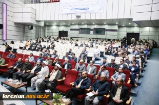 نشست جبهه علمی، فرهنگی بسیج اساتید دانشگاه های خرم آباد با حضور فرمانده سپاه لرستان و معاون سیاسی استاندار در دانشگاه لرستان برگزار شد. 3