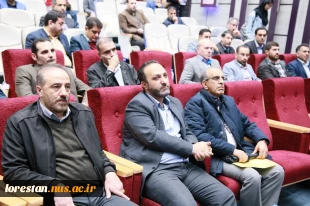 نشست جبهه علمی، فرهنگی بسیج اساتید دانشگاه های خرم آباد با حضور فرمانده سپاه لرستان و معاون سیاسی استاندار در دانشگاه لرستان برگزار شد. 4