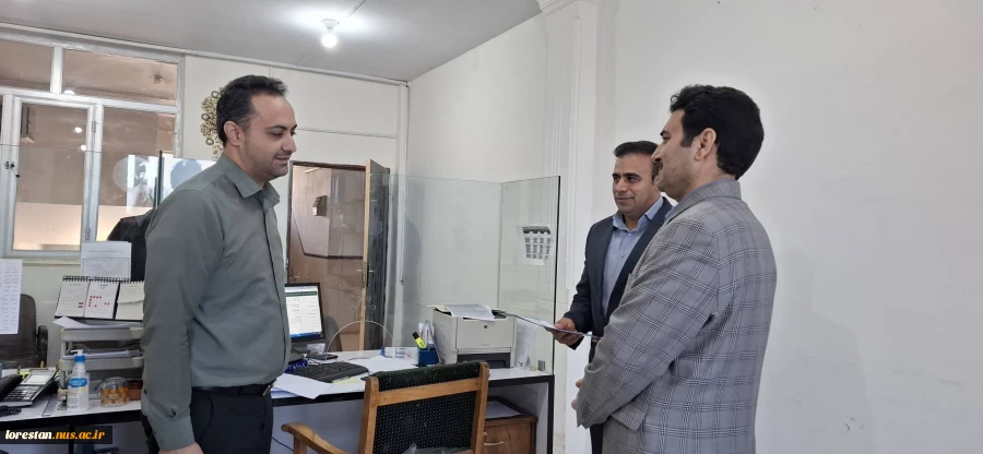 تقدیر و تشکر سرپرست دانشگاه ملی مهارت استان لرستان در آستانه سال نو 1404 از کارکنان 3