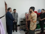 بازدید سرپرست دانشگاه ملی مهارت استان لرستان  از خوابگاه‌ها و سلف سرویس دانشجویی و سالن ورزشی دانشکده ملی مهارت پسران خرم آباد 5