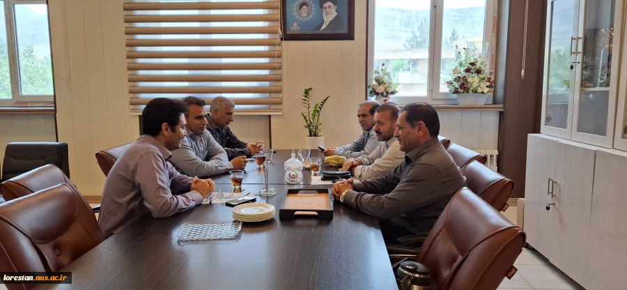 برگزاری نشست مشترک با هیئت کوهنوردی استان در دانشگاه ملی مهارت لرستان
 2