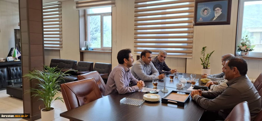 برگزاری نشست مشترک با هیئت کوهنوردی استان در دانشگاه ملی مهارت لرستان
 2