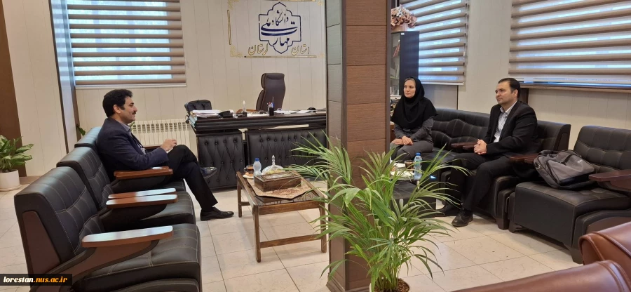 بازدید نماینده مرکز نظارت و ارزیابی و تضمین کیفیت از حوزه‌های امتحانی دانشگاه ملی مهارت استان لرستان 11