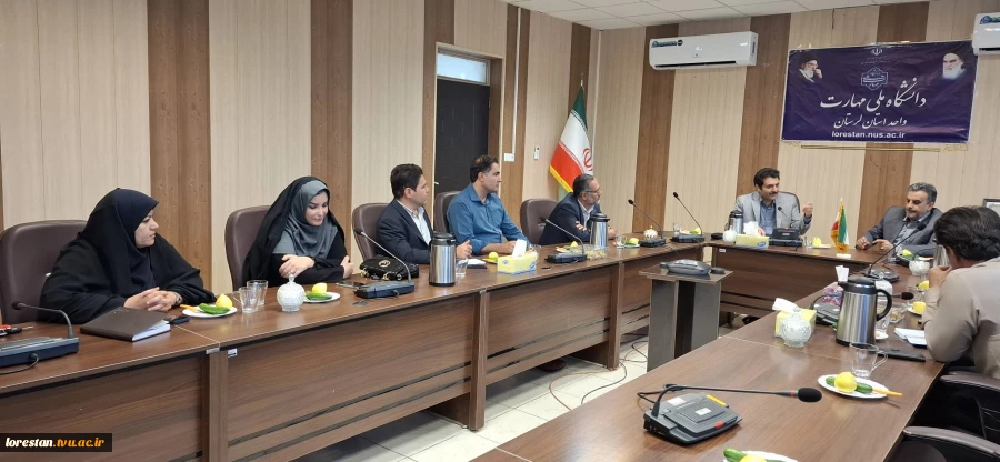 عقد تفاهم‌نامه همکاری دانشگاه ملی مهارت لرستان و منابع طبیعی برای توسعه فضای سبز و گلخانه‌های دانشجویی
 2