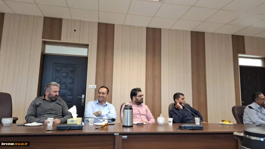 برگزاری نشست ادبی با موضوع «روان‌درمانگری حافظانه» به مناسبت روز شعر و ادب فارسی و بزرگداشت استاد شهریار 2