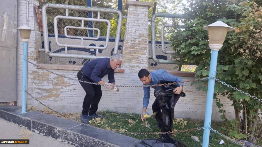 پویش ((روز سبز دانشگاه)) همزمان با شروع سال تحصیلی جدید، با همکاری شهرداری و آتش نشانی شهرستان خرم آباد برگزار شد 3