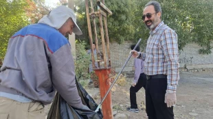 پویش ((روز سبز دانشگاه)) همزمان با شروع سال تحصیلی جدید، با همکاری شهرداری و آتش نشانی شهرستان خرم آباد برگزار شد 6