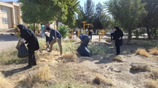 پویش ((روز سبز دانشگاه)) همزمان با شروع سال تحصیلی جدید، با همکاری شهرداری و آتش نشانی شهرستان خرم آباد برگزار شد 2
