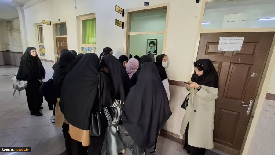 بازدید رئیس دانشگاه ملی مهارت از آموزشکده‌های دختران و پسران در آغاز سال تحصیلی 6