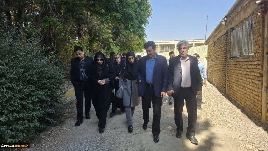 بازدید نماینده محترم مردم شهرستان بروجرد و اشترینان در مجلس شورای اسلامی از آموزشکده های پسران و دختران بروجرد  4