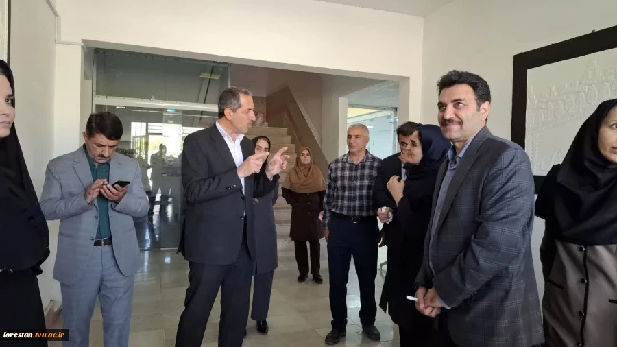 بازدید نماینده محترم مردم خرم‌آباد و چگنی از آموزشکده‌های دانشگاه ملی مهارت لرستان  5