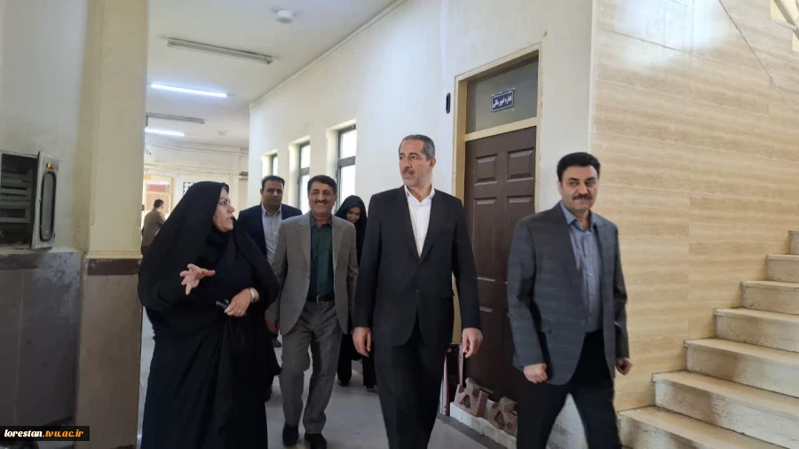 بازدید نماینده محترم مردم خرم‌آباد و چگنی از آموزشکده‌های دانشگاه ملی مهارت لرستان  6