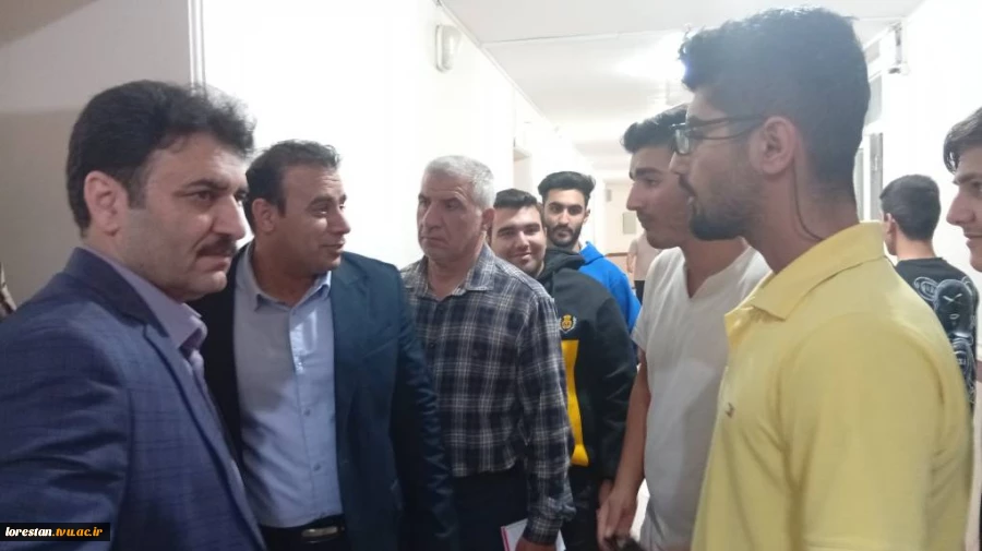 بازدید رئیس دانشگاه ملی مهارت استان لرستان و هیئت همراه از خوابگاه دانشجویی آموزشکده پسران خرم‌آباد 7