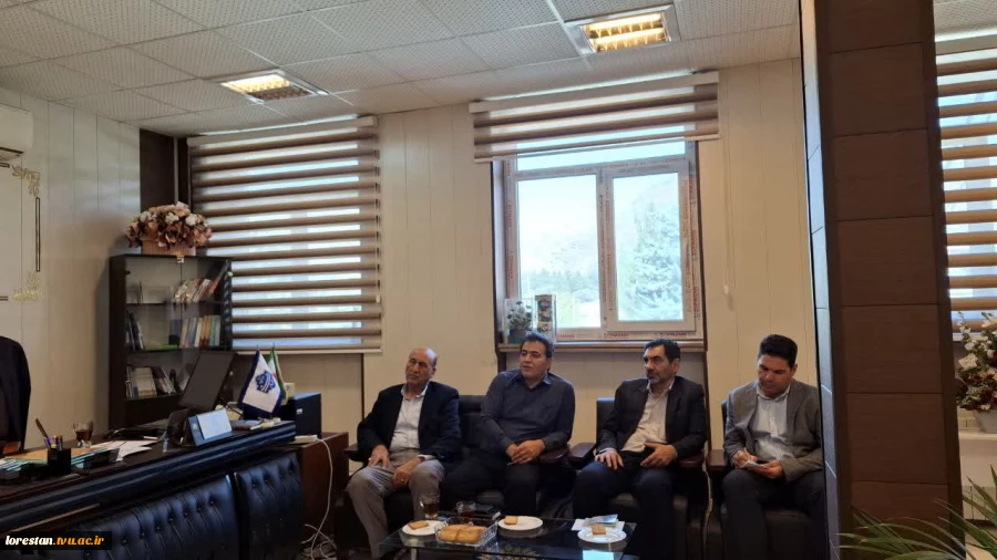 بازدید مشاور مدیرکل و مدیران اداره کل منابع طبیعی و آبخیزداری استان لرستان از دانشگاه ملی مهارت لرستان و بررسی زمینه همکاری مشترک 3