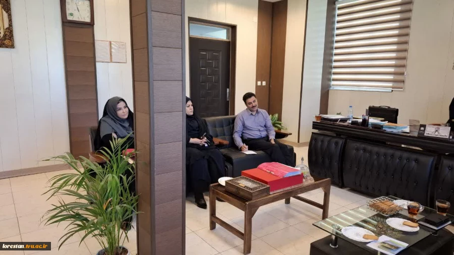 بازدید مشاور مدیرکل و مدیران اداره کل منابع طبیعی و آبخیزداری استان لرستان از دانشگاه ملی مهارت لرستان و بررسی زمینه همکاری مشترک 4