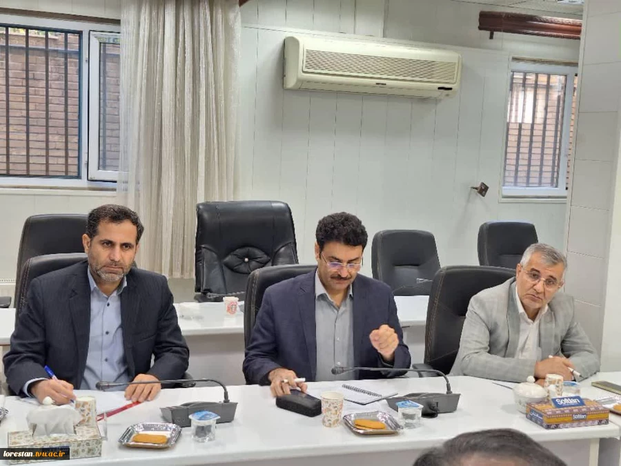 حضور فعال دانشگاه ملی مهارت استان لرستان در جلسه کمیسیون دانشجویی استان 2