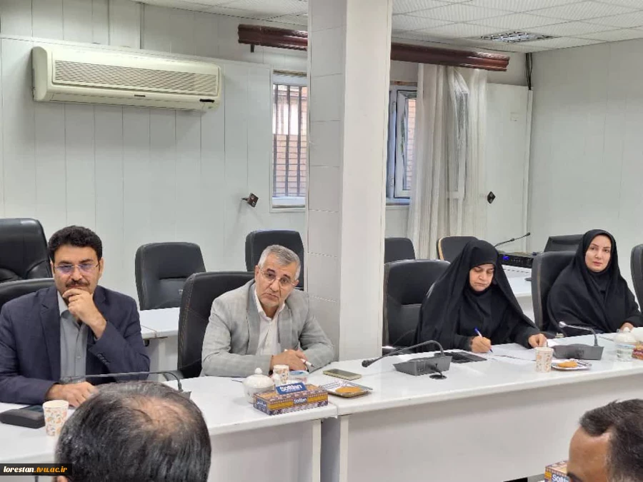 حضور فعال دانشگاه ملی مهارت استان لرستان در جلسه کمیسیون دانشجویی استان 3