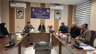 مراسم بزرگداشت ولادت حضرت فاطمه زهرا(س) با حضور مدیرکل امور اجتماعی و فرهنگی استانداری لرستان در آموزشکده پسران خرم آباد برگزار شد.
 2