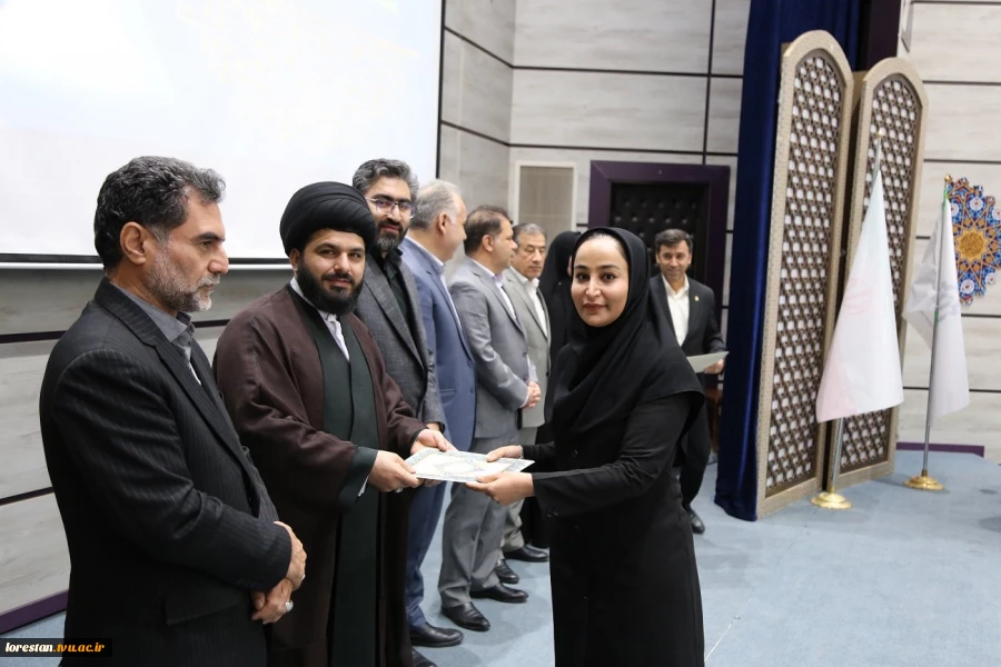 تجلیل از عضو هیأت علمی دانشگاه ملی مهارت استان لرستان به عنوان پژوهشگر برتر استان  2