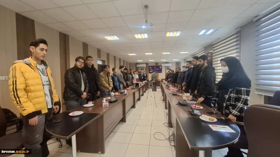 آیین تقدیر از دانشجویان برتر آموزشی، فرهنگی و ورزشی دانشکده ملی مهارت پسران خرم‌آباد برگزار شد 2