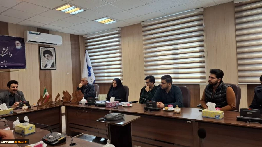 آیین تقدیر از دانشجویان برتر آموزشی، فرهنگی و ورزشی دانشکده ملی مهارت پسران خرم‌آباد برگزار شد 6