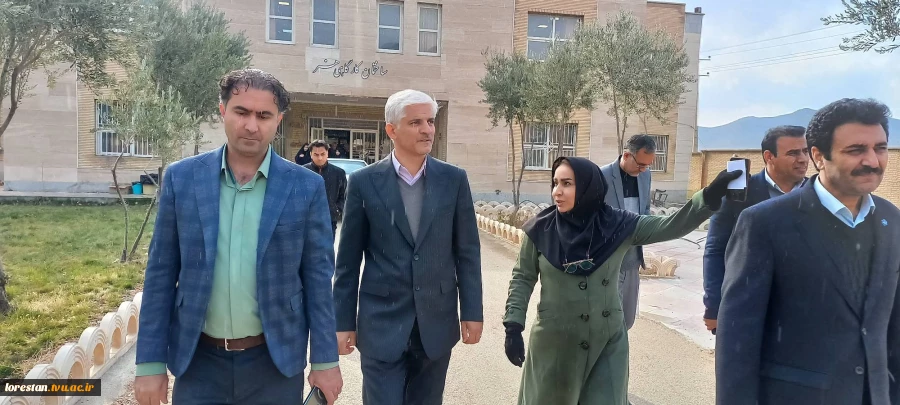 بازدید معاون هماهنگی امور عمرانی عمرانی استانداری لرستان از طرح‌های نیمه‌تمام دانشگاه ملی مهارت استان 8