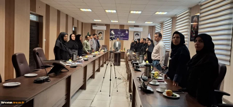 آیین تجلیل از اساتید سرآمد آموزشی دانشگاه ملی مهارت واد استانی لرستان 7