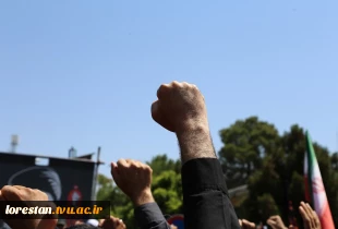 دانشگاهیان استان لرستان در «سوگ» و «بیعت» از میدان شهدا تا مصلی الغدیر خرم‌آباد  2