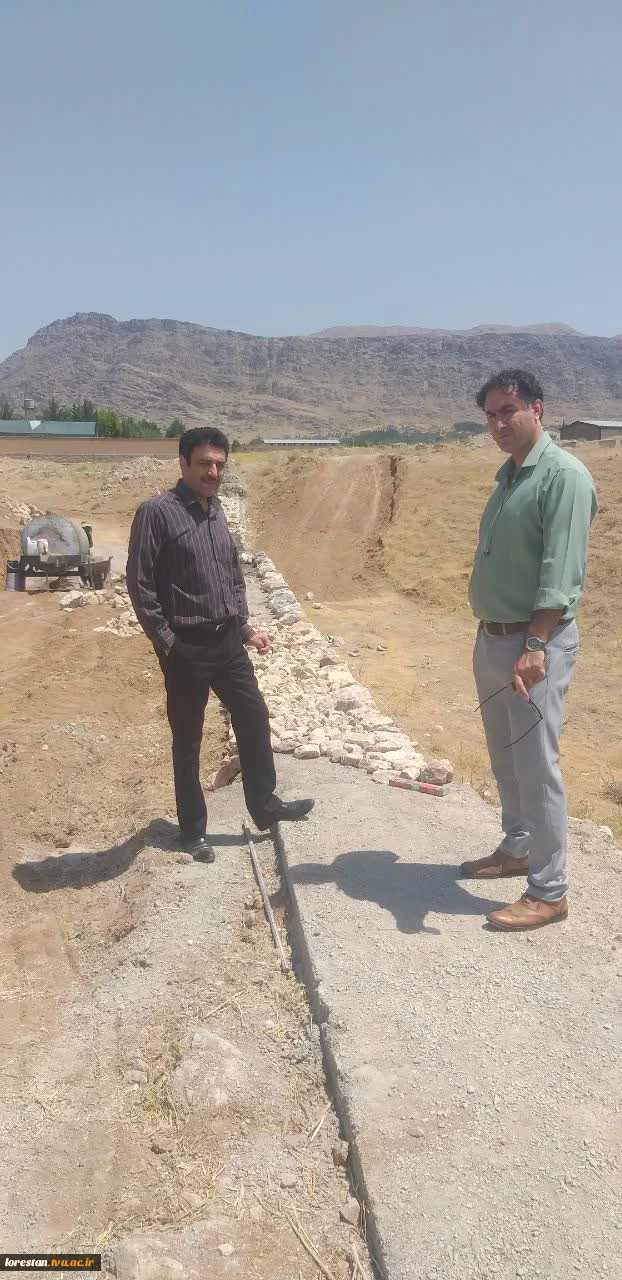 بازدید رئیس دانشگاه ملی مهارت استان لرستان از روند اجرای پروژه حصارکشی آموزشکده‌های خرم‌آباد
 2