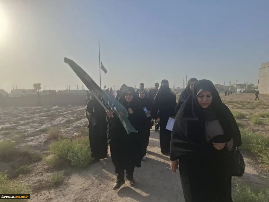 حضور کاروان دانشگاهیان دانشگاه ملی مهارت استان لرستان در آیین وداع با رهبر شهید در شهر مقدس قم 20
