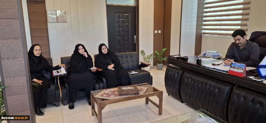 تجلیل رئیس دانشگاه ملی مهارت استان لرستان از کارکنان حراست و فناوری اطلاعات 2