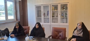 نشست مشترک مسئولان دانشگاه و نمایندگان بسیج دانشجویی در دانشگاه ملی مهارت استان لرستان برگزار شد 4