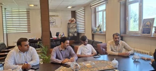 نشست مشترک مسئولان دانشگاه و نمایندگان بسیج دانشجویی در دانشگاه ملی مهارت استان لرستان برگزار شد 5