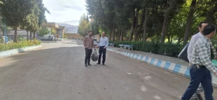 اجرای پویش «هم‌قدمی برای پاکیزگی» در دانشگاه ملی مهارت استان لرستان 7