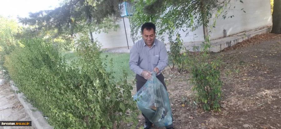اجرای پویش «هم‌قدمی برای پاکیزگی» در دانشگاه ملی مهارت استان لرستان 19