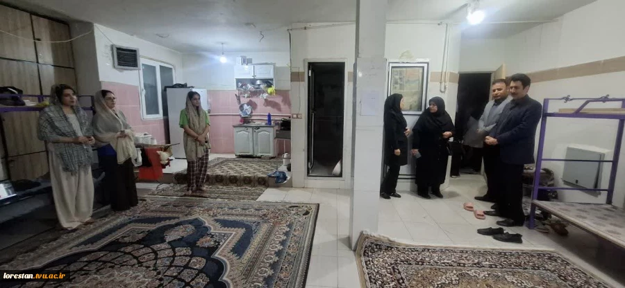 بازدید رئیس دانشگاه ملی مهارت استان لرستان از خوابگاه دانشجویی آموزشکده دختران خرم‌آباد 7